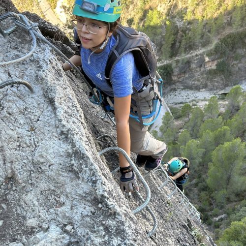 Vía ferrata La Mina Villahermosa by Serranía Aventura