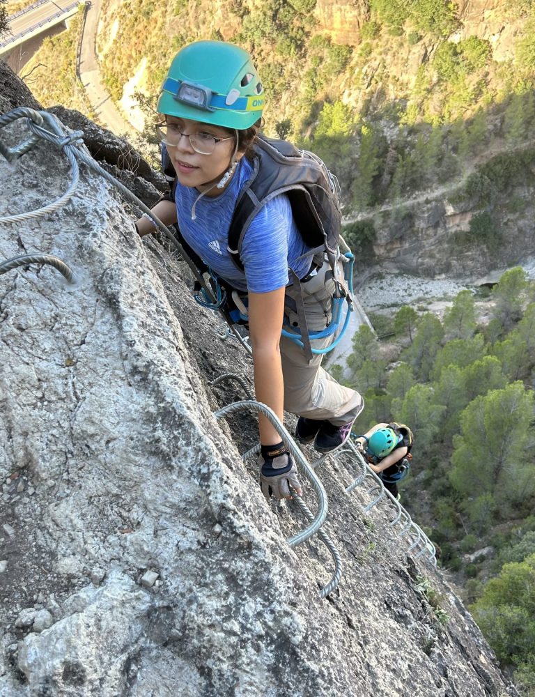 Vía ferrata La Mina Villahermosa by Serranía Aventura