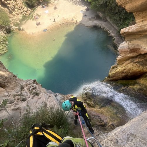 Barranquismo barranco Juanes Cueva del Turche Buñol Valencia by Serranía Aventura