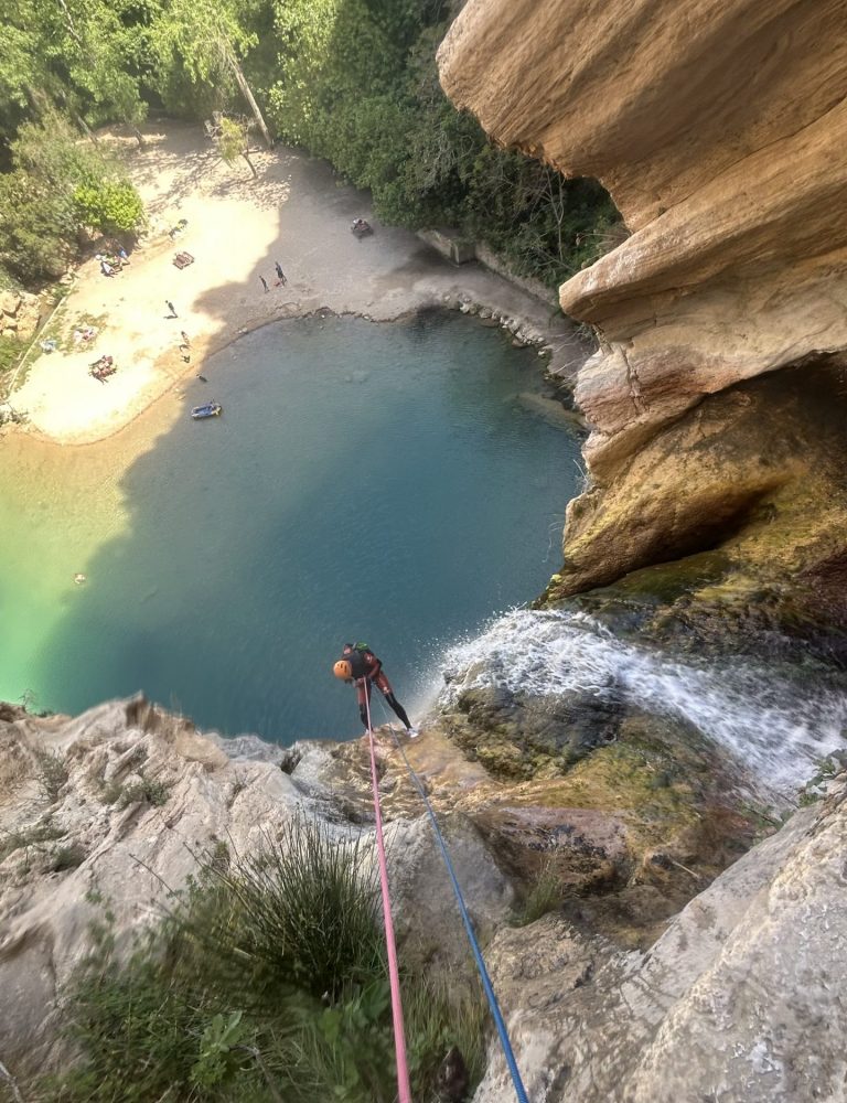 Barranquismo barranco Juanes Cueva del Turche Buñol Valencia by Serranía Aventura