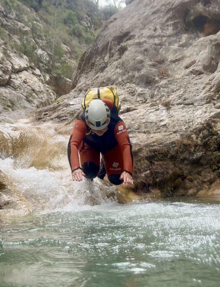 Barranquismo río Fraile Bicorp Valencia by Serranía Aventura