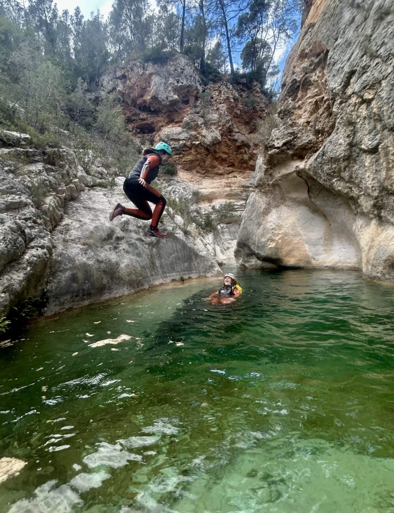 Barranquismo río Fraile Bicorp Valencia by Serranía Aventura