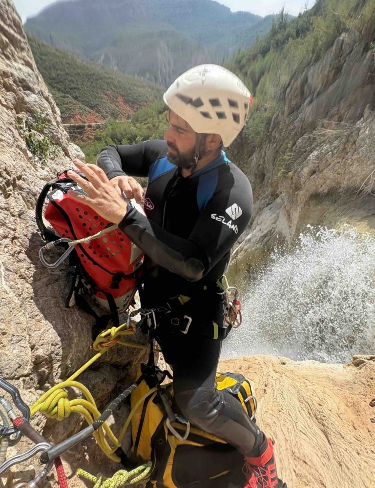 Barranquismo Barranco Umbría de la Viña Chera Valencia by Serranía Aventura