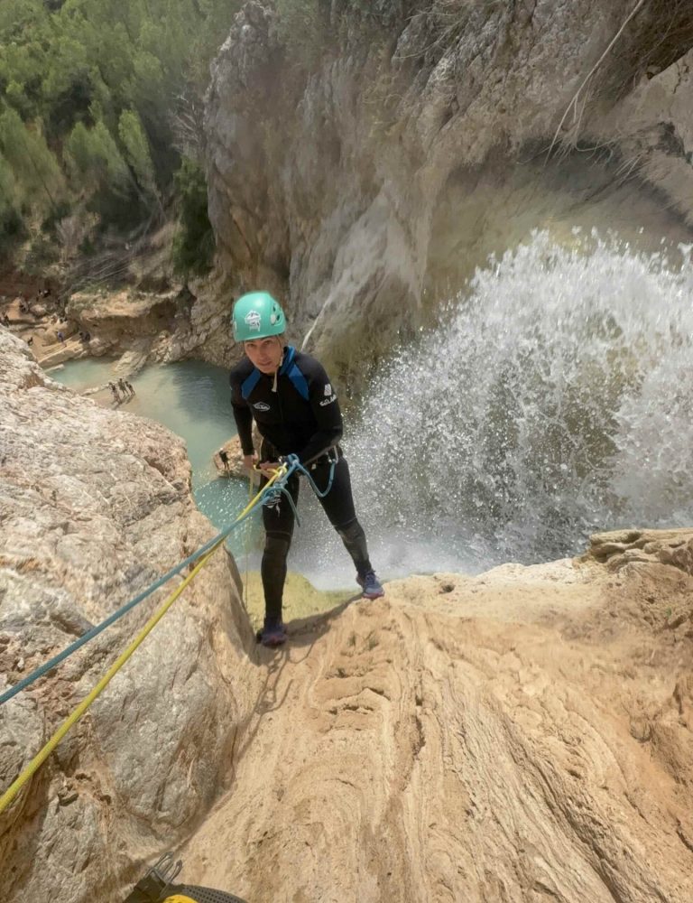 Barranquismo Barranco Umbría de la Viña Chera Valencia by Serranía Aventura