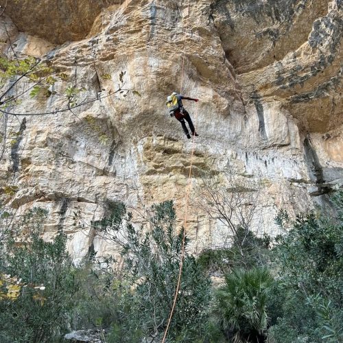 Barranquismo barranco Zangarriana Cortes de Pallás Valencia by Serranía Aventura