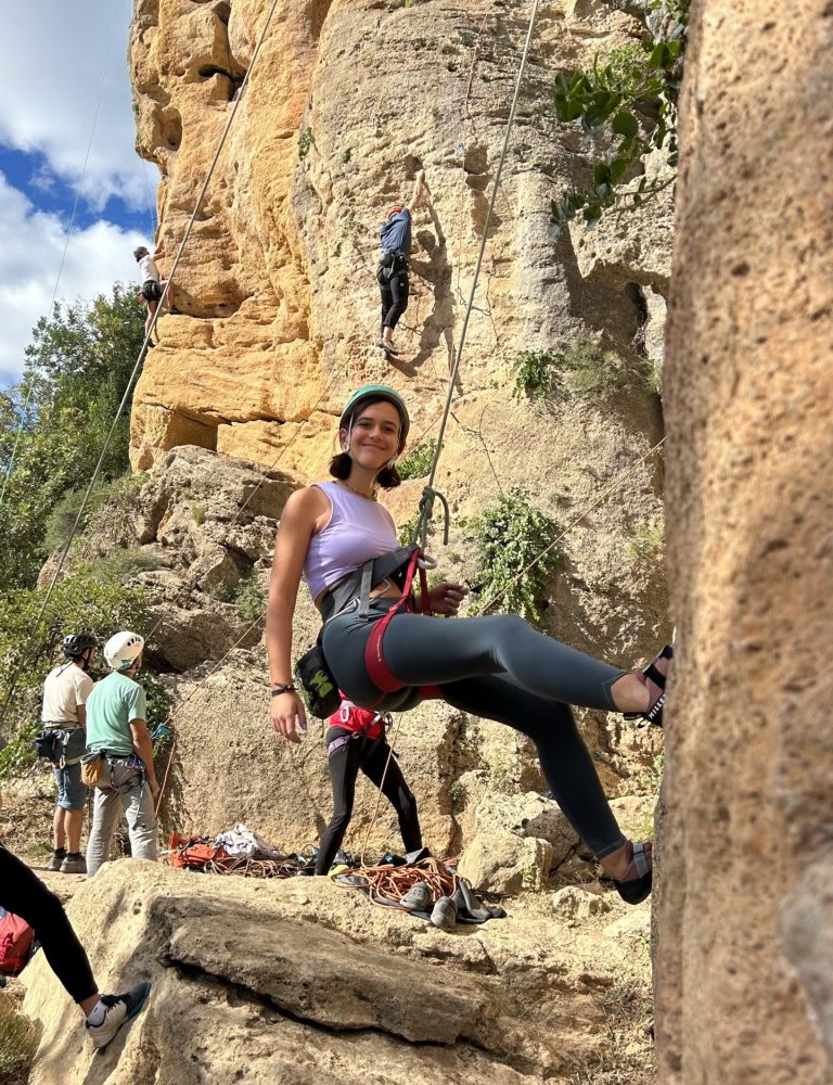 Escalada Montesa by Serranía Aventura