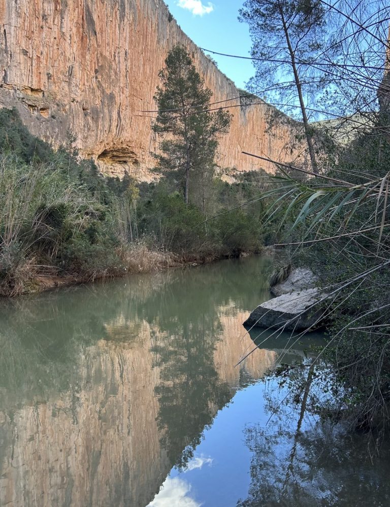 Senderismo Chulilla Valencia ruta puentes by Serranía Aventura