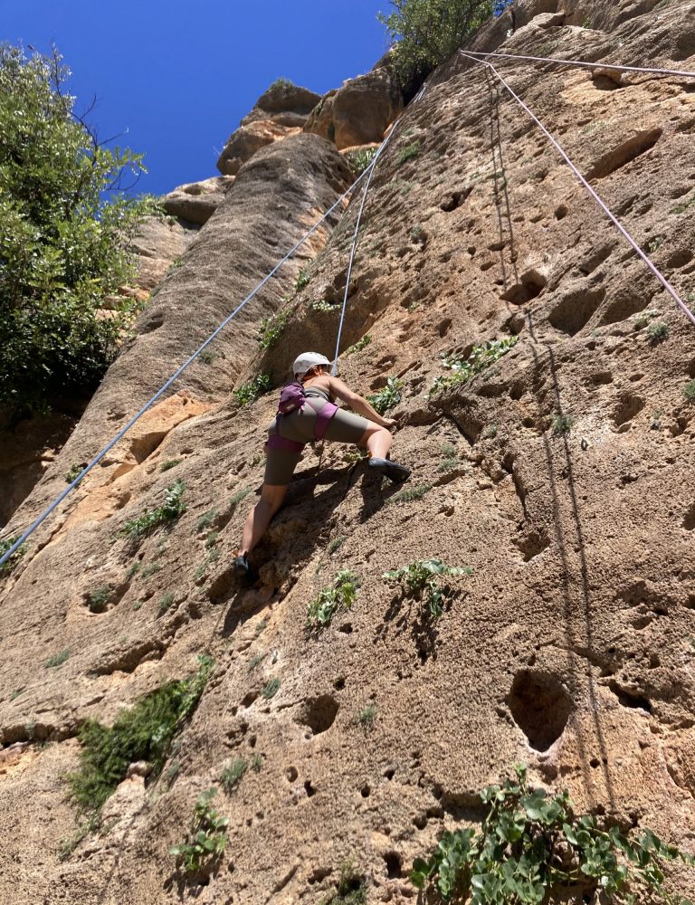Escalada Montesa by Serranía Aventura