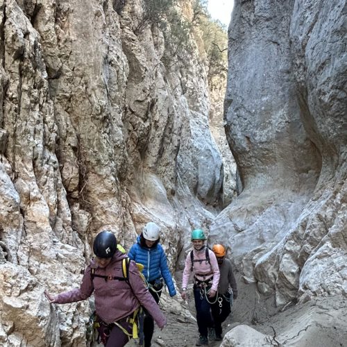 Barranquismo barranco Tuesa Calles Valencia by Serranía Aventura