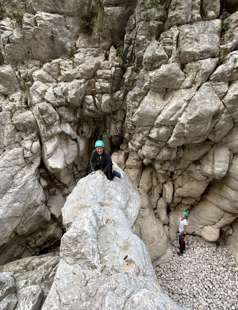 Barranquismo seco Infern Vall de Laguar Alicante by Serranía Aventura