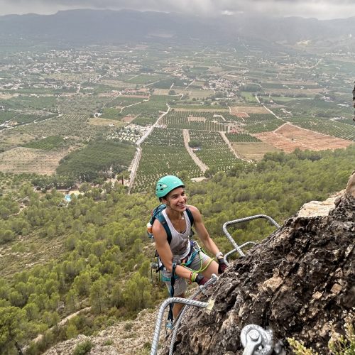 Vía ferrata Falconera Gandía by Serranía Aventura