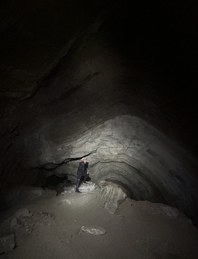 Espeleología Túnel del Sumidero de Vallada Valencia by Serranía Aventura