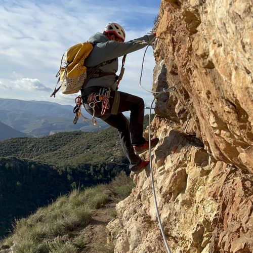 Vía ferrata Peña Roya Losa del Obispo by Serranía Aventura