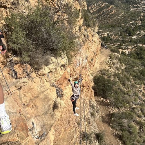 Vía ferrata Peña Roya Losa del Obispo Valencia by Serranía Aventura