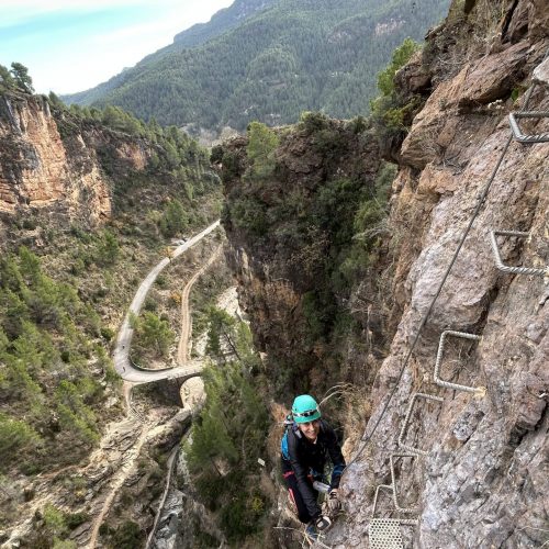 Ferrata La Muela Villahermosa del Río by Serranía Aventura