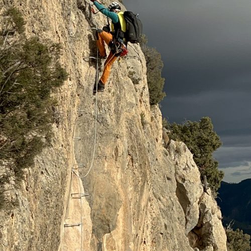 Ferrata del Remedio Chelva by Serranía Aventura