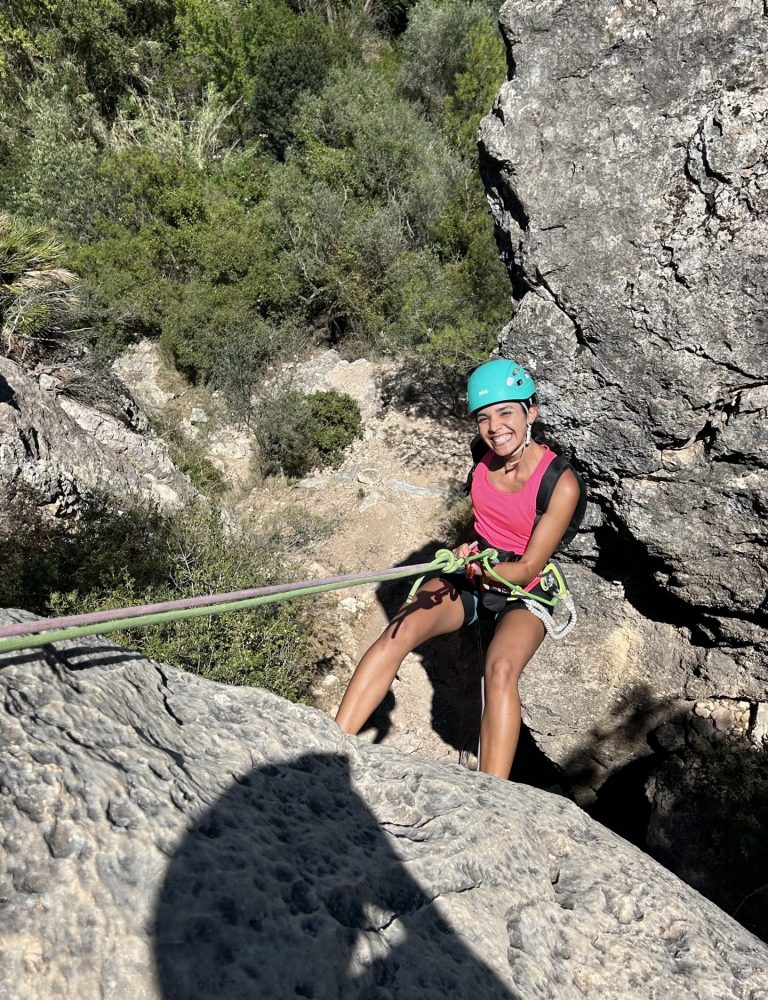 Vía ferrata Roca Molí Alcora by Serranía Aventura