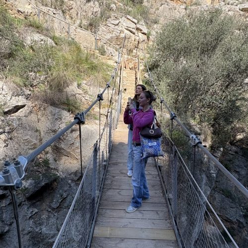 Ruta puentes colgantes Chulilla Valencia by Serranía Aventura