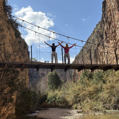 Ruta puentes colgantes Chulilla Valencia by Serranía Aventura