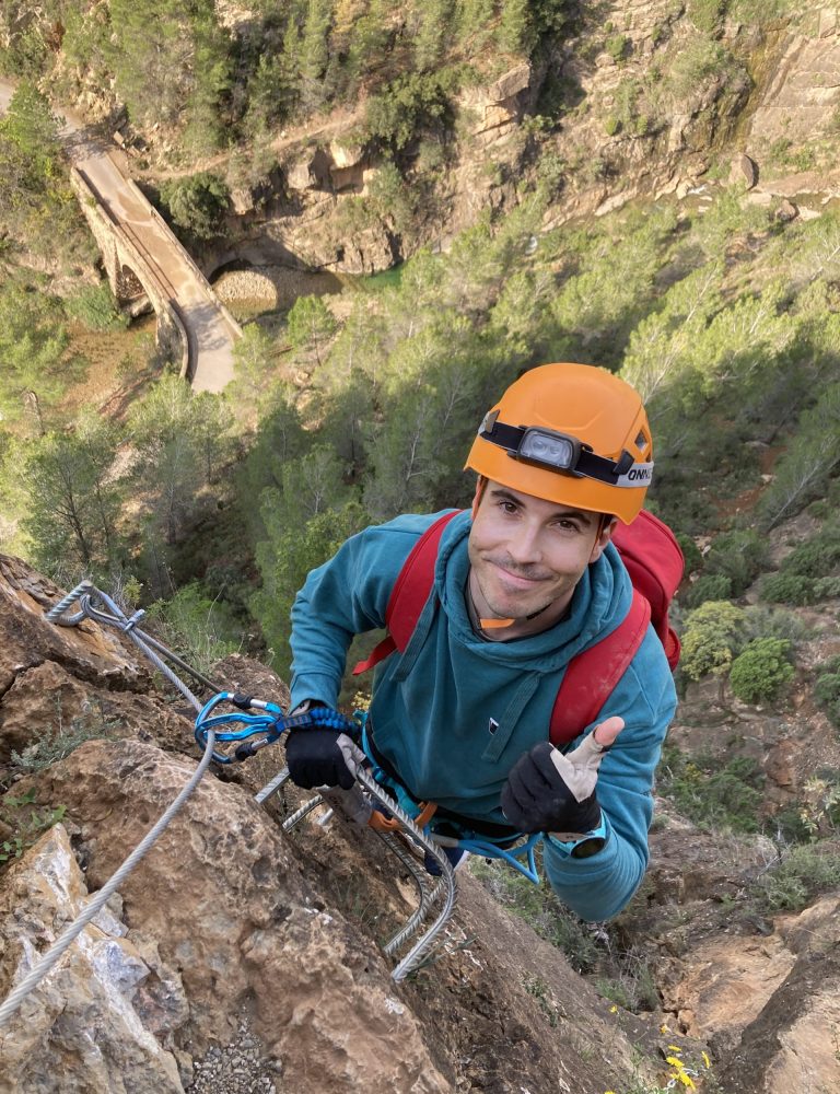 Vía ferrata La Mina Villahermosa del Río Castellón by Serranía Aventura