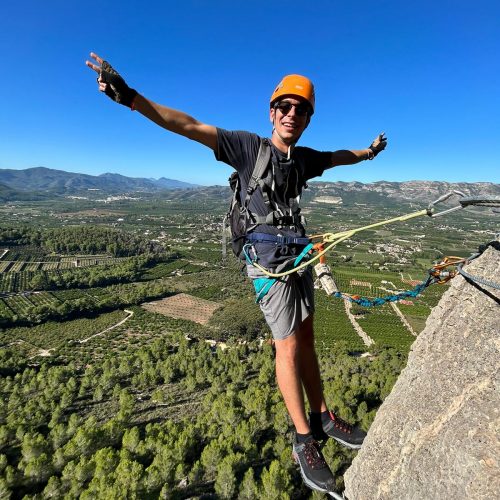 Ferrata Falconera Gandía by Serranía Aventura