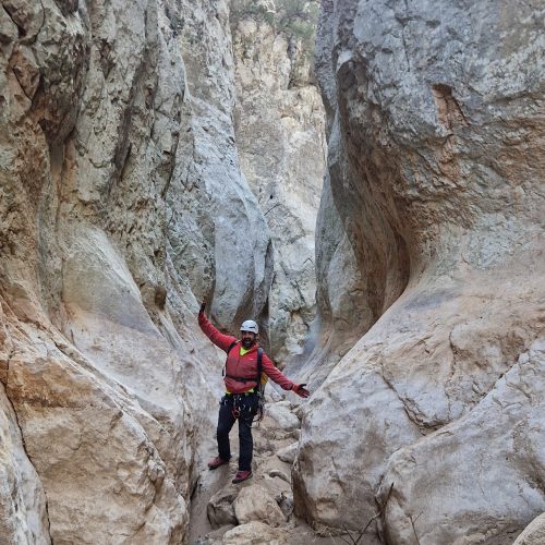 Barranquismo barranco Tuesa Calles Valencia by Serranía Aventura