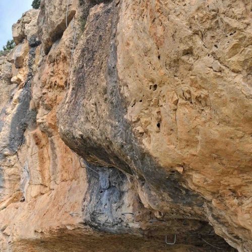 Vía ferrata Sierra Oliva Caudete Albacete by Serranía Aventura