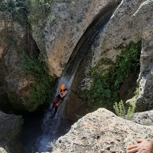 Barranquismo barranco Gorgo de la Escalera Anna by Serranía Aventura
